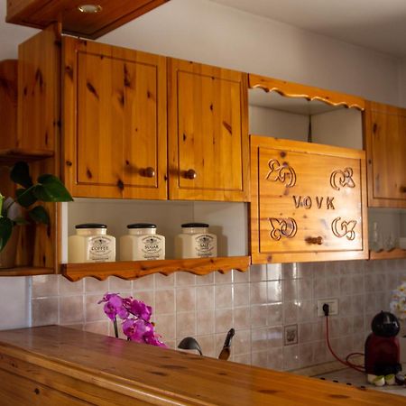 Apartma Na Skdnu Dutovlje Екстериор снимка