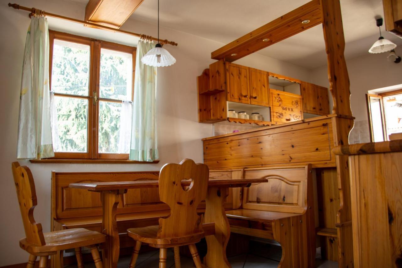 Apartma Na Skdnu Dutovlje Екстериор снимка